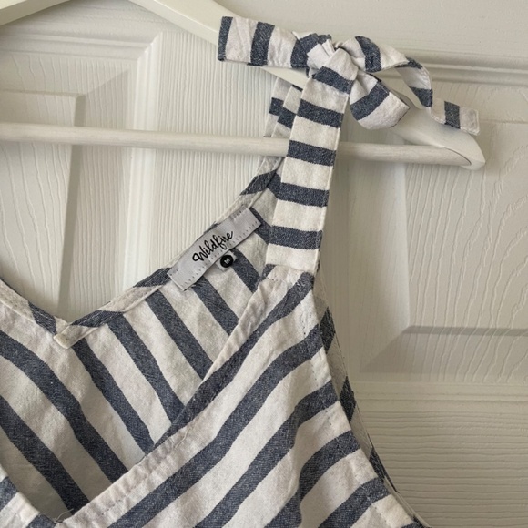 Linen Chambray Striped Top - Picture 2 of 2